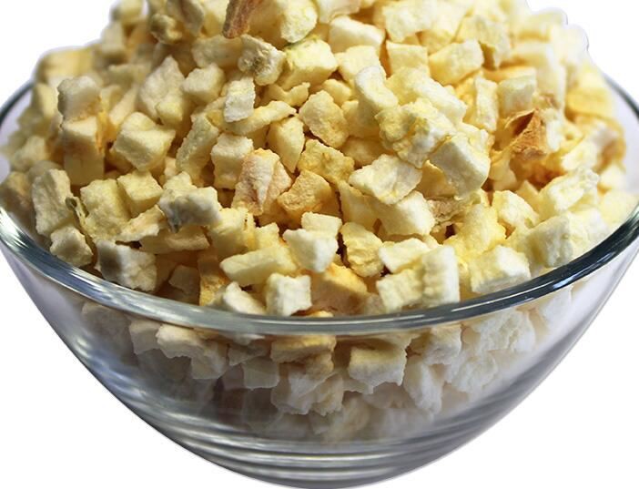 Cubetti di mele liofilizzate